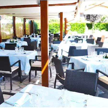 Due Torri 3* アジェーロラ