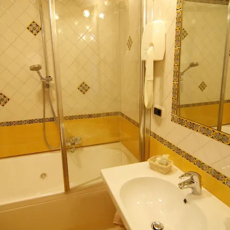 Hotel Due Torri