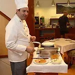 Due Torri فندق