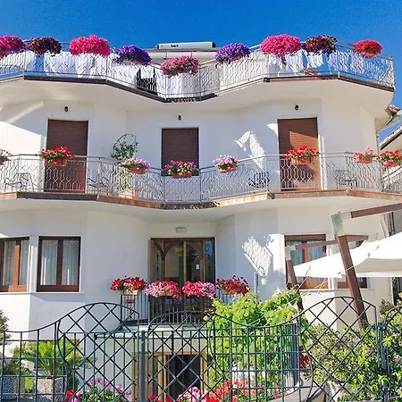 Due Torri Hotel 3*