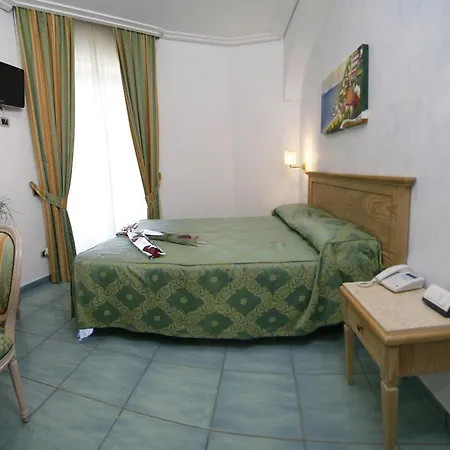 Hotell Due Torri 3*